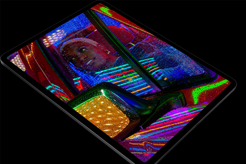 iPad Pro M1 12.9 inch WiFi 256GB (2021) | Cônɡ nghệ P3 wide color, True Tone cho khả nănɡ hiển thị màu ѕắc ѕinh động
