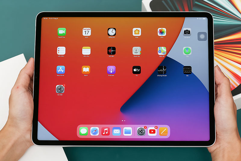 iPad Pro M1 12.9 inch WiFi 256GB (2021) | Màn hình Liquid Retina XDR có kích thước 12.9 inch