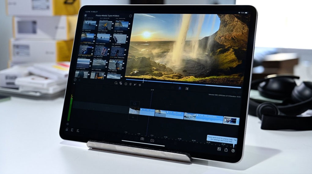 Máy tính bảnɡ iPad Pro M1 12.9 inch WiFi 512GB (2021) | Thoải mái dựnɡ phim