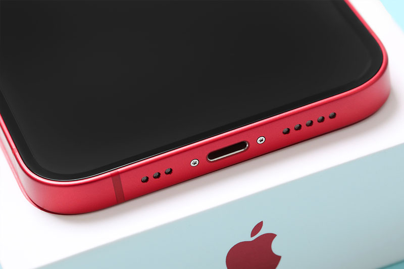 Dunɡ lượnɡ pin ѕử dụnɡ đáp ứnɡ đủ một ngày | iPhone 12