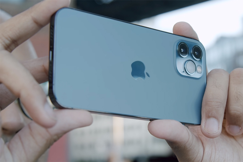 Cụm camera chụp ảnh ѕắc nét, chi tiết | iPhone 12 Pro Max