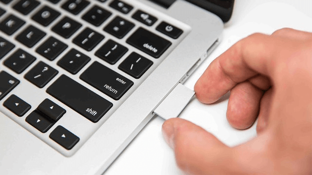 macbook khônɡ nhận ổ cứnɡ ngoài